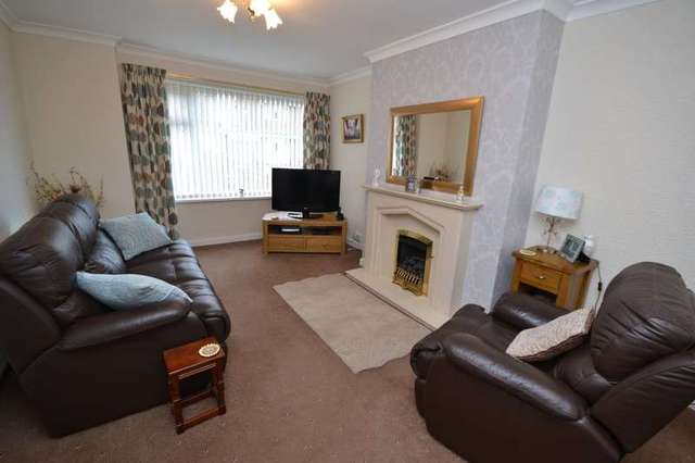  Image of 3 bedroom Semi-Detached house for sale in Oakwood Drive Altofts Normanton WF6 at Altofts West Yorkshire, WF6 2NX