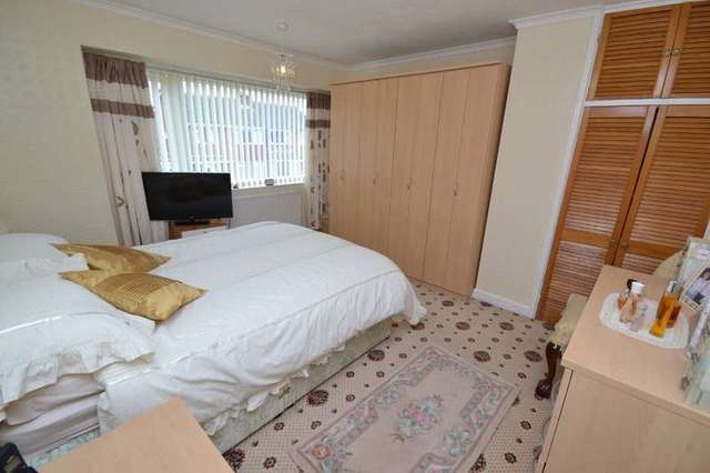  Image of 3 bedroom Semi-Detached house for sale in Oakwood Drive Altofts Normanton WF6 at Altofts West Yorkshire, WF6 2NX