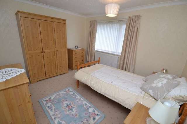  Image of 3 bedroom Semi-Detached house for sale in Oakwood Drive Altofts Normanton WF6 at Altofts West Yorkshire, WF6 2NX