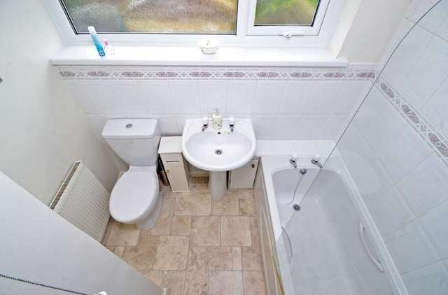  Image of 3 bedroom Semi-Detached house for sale in Oakwood Drive Altofts Normanton WF6 at Altofts West Yorkshire, WF6 2NX