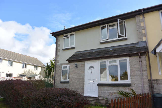  Image of 1 bedroom Semi-Detached house to rent in Row Tor Close Okehampton EX20 at Okehampton, EX20 1TG