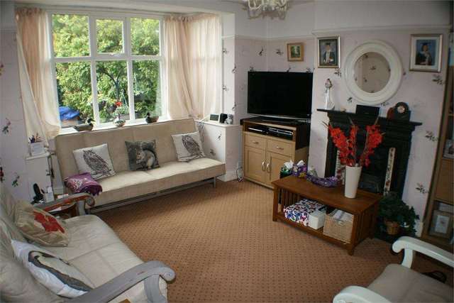  Image of 3 bedroom Semi-Detached house for sale in Old Crossing Road Margate CT9 at Old Crossing Road  Margate, CT9 5JG