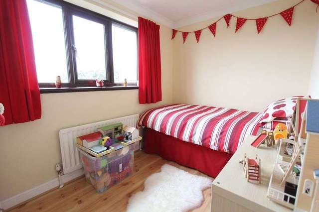  Image of 4 bedroom Detached house for sale in Old Forge Way Skirlaugh Hull HU11 at Old Forge Way Skirlaugh Hull, HU11 5DX