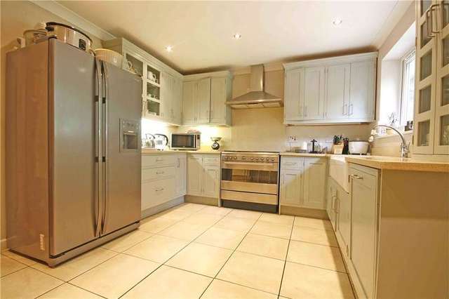  Image of 5 bedroom Detached house for sale in Old Woking Road West Byfleet KT14 at West Byfleet Surrey West Byfleet, KT14 6HY