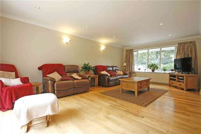  Image of 5 bedroom Detached house for sale in Old Woking Road West Byfleet KT14 at West Byfleet Surrey West Byfleet, KT14 6HY