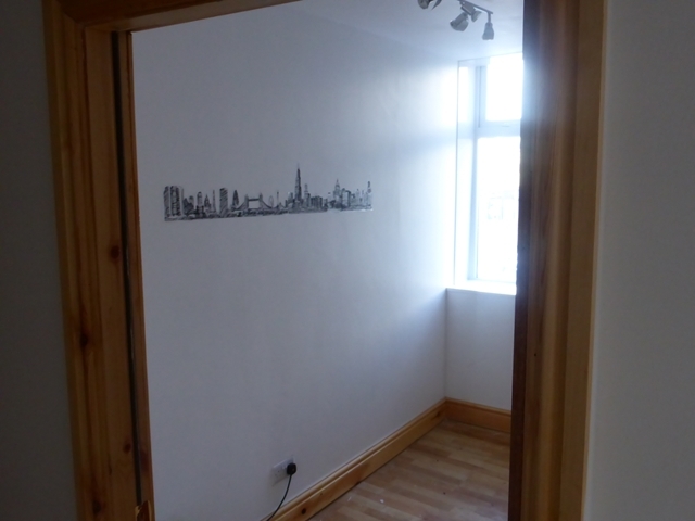  Image of 1 bedroom Apartment to rent in Old Westgate Dewsbury WF13 at South Gate Street  Dewsbury, WF13 1NB