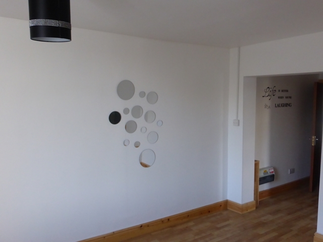  Image of 1 bedroom Apartment to rent in Old Westgate Dewsbury WF13 at South Gate Street  Dewsbury, WF13 1NB