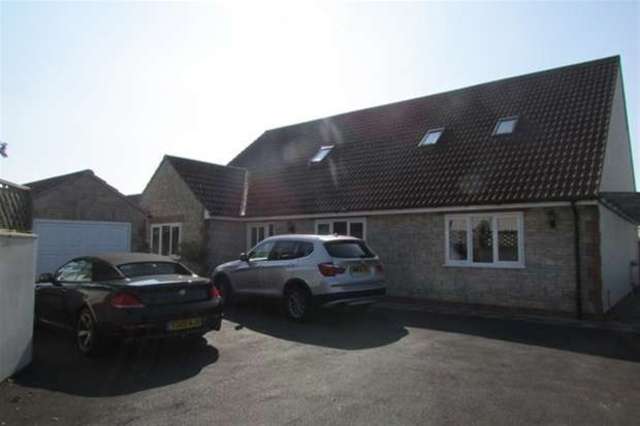 Image of 4 bedroom Detached house for sale in Oxenpill Meare Glastonbury BA6 at Glastonbury, BA6 9TQ