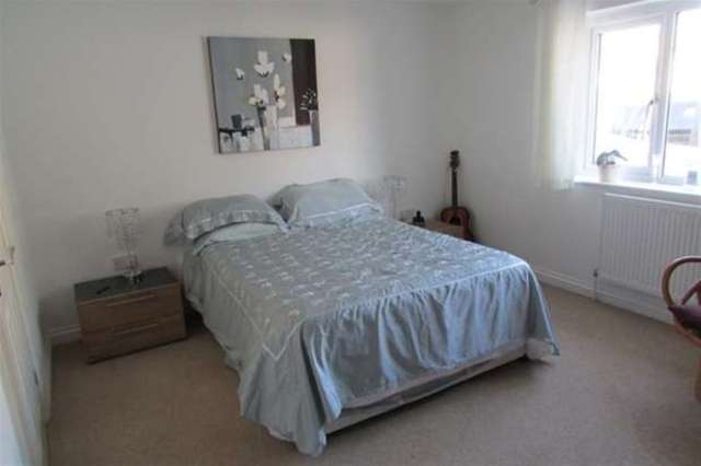 Image of 4 bedroom Detached house for sale in Oxenpill Meare Glastonbury BA6 at Glastonbury, BA6 9TQ