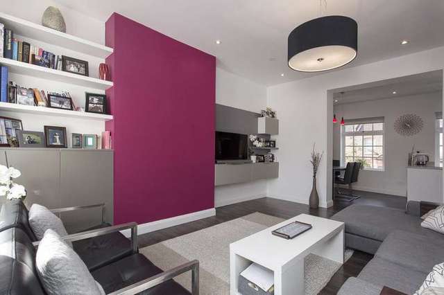  Image of 2 bedroom Flat for sale in Palmerston Road London SW19 at Palmerston Road  London, SW19 1PD