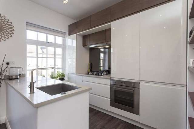  Image of 2 bedroom Flat for sale in Palmerston Road London SW19 at Palmerston Road  London, SW19 1PD