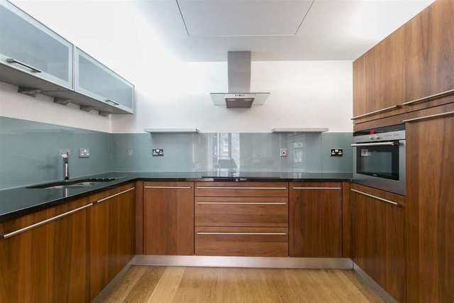  Image of 2 bedroom Apartment to rent in Baker Street London NW1 at Baker Street Baker Street London, NW1 6XE