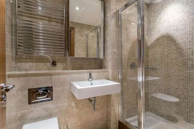  Image of 2 bedroom Apartment to rent in Baker Street London NW1 at Baker Street Baker Street London, NW1 6XE