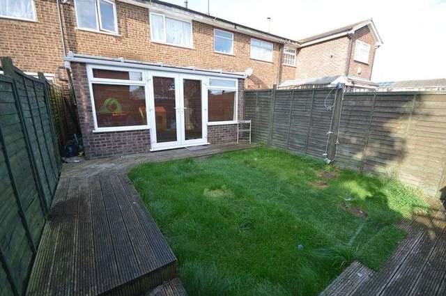  Image of 2 bedroom Terraced house for sale in Parkway Houghton Regis Dunstable LU5 at Parkway Houghton Regis Dunstable, LU5 5PT