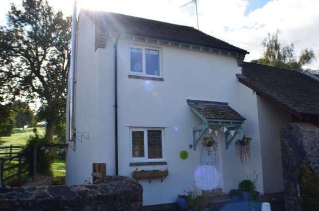  Image of 2 bedroom Cottage to rent in Broadhempston Totnes TQ9 at Radford Orchard  Broadhempston, TQ9 6BD
