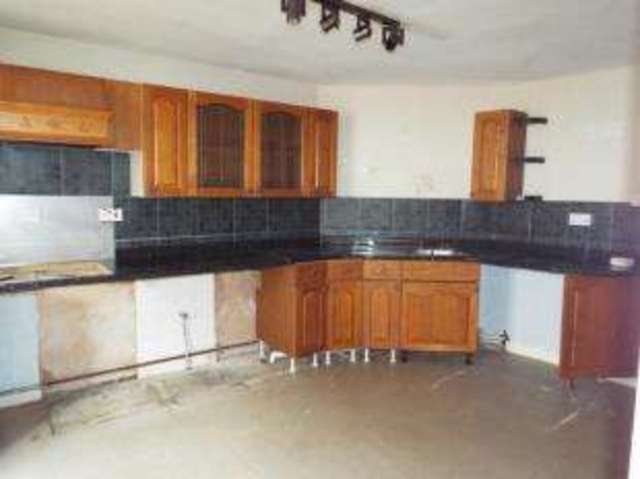  Image of 1 bedroom Flat for sale in St. Thomas Street Penryn TR10 at Penryn Cornwall Penryn, TR10 8JN