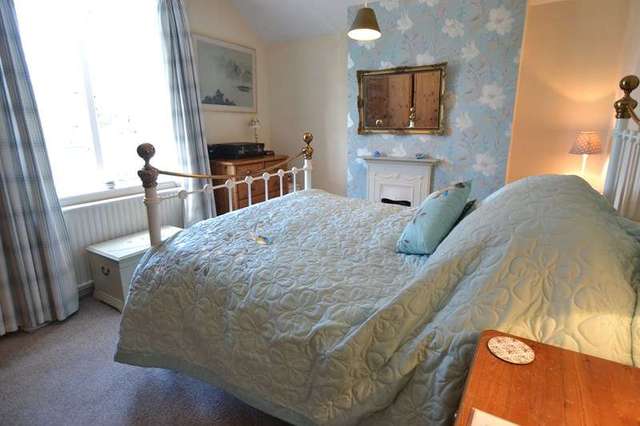  Image of 3 bedroom Detached house for sale in Perry Lane Bromsgrove B61 at Perry Lane  Bromsgrove, B61 7JL