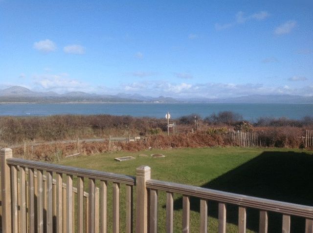  Image of 3 bedroom Detached house for sale in Chwilog Pwllheli LL53 at Pine Lodge Hafan Y Mor Haven Holiday Park, LL53 6HJ