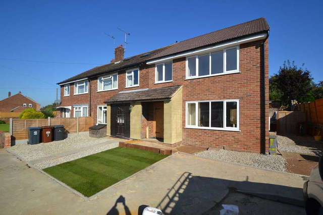 Image of 3 bedroom End of Terrace for sale in Plaw Hatch Close Bishop