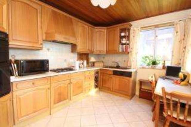  Image of 3 bedroom Bungalow for sale in Poplar Avenue Newton Mearns Glasgow G77 at Newton Mearns  Mearns, G77 5QZ