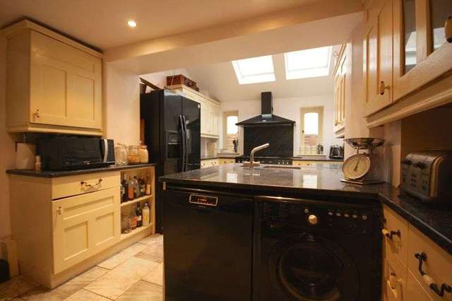  Image of 4 bedroom Semi-Detached house for sale in Portway Warminster BA12 at Portway  Warminster, BA12 8QE