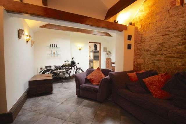  Image of 4 bedroom Semi-Detached house for sale in Portway Warminster BA12 at Portway  Warminster, BA12 8QE