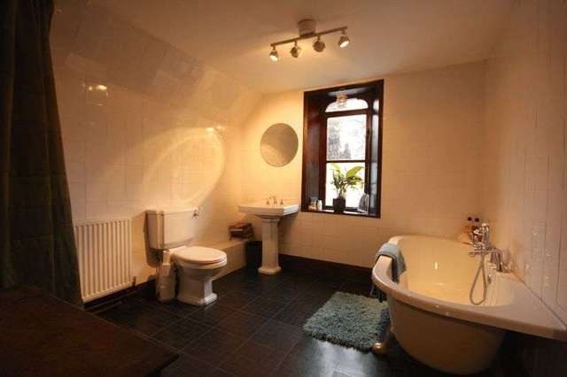  Image of 4 bedroom Semi-Detached house for sale in Portway Warminster BA12 at Portway  Warminster, BA12 8QE