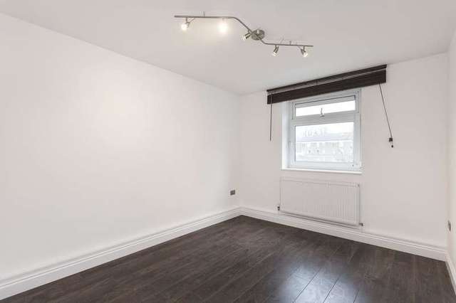  Image of 2 bedroom Flat for sale in Pringle Gardens London SW16 at Pringle Gardens  London, SW16 1SG