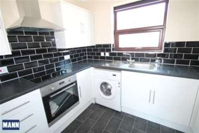  Image of 2 bedroom Maisonette to rent in Priory Road Dartford DA1 at Dartford, DA1 2BY