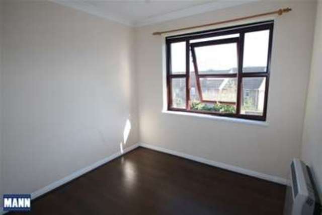  Image of 2 bedroom Maisonette to rent in Priory Road Dartford DA1 at Dartford, DA1 2BY
