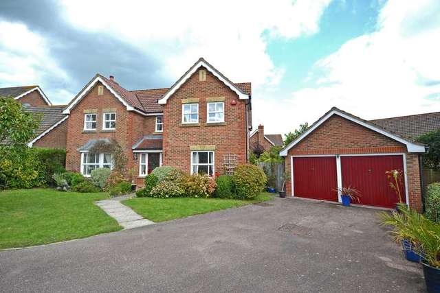 Image of 4 bedroom Detached house for sale in Masons Way Codmore Hill Pulborough RH20 at Codmore Hill  Pulborough, RH20 1DZ