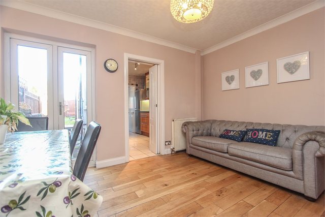  Image of 3 bedroom Terraced house for sale in Queens Avenue Watford WD18 at Watford, WD18 7NS