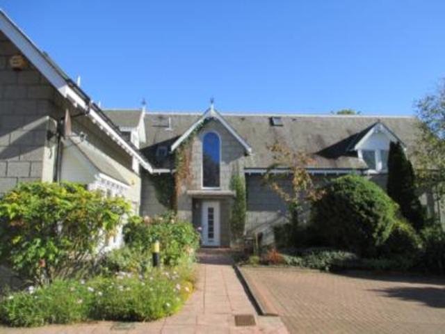  Image of 2 bedroom Flat to rent in Queens Lane South Aberdeen AB15 at West End Aberdeen Aberdeen, AB15 4UZ
