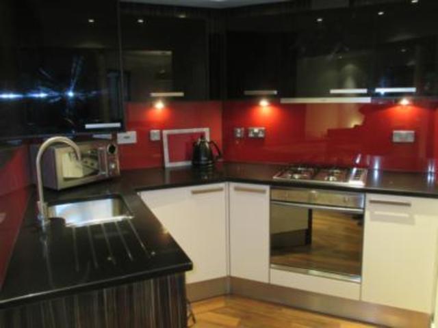  Image of 2 bedroom Flat to rent in Queens Lane South Aberdeen AB15 at West End Aberdeen Aberdeen, AB15 4UZ