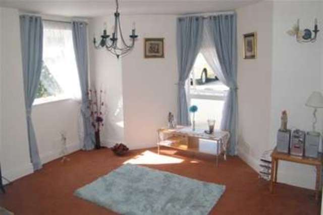  Image of 2 bedroom Flat to rent in Queens Road Southport PR9 at Southport, PR9 9HN