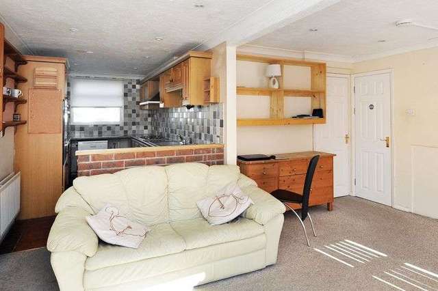  Image of 5 bedroom Semi-Detached house for sale in Raglan Avenue Worthing BN13 at Raglan Avenue  Worthing, BN13 2AW