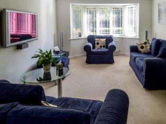  Image of 5 bedroom Detached house for sale in Arundel Gardens Rayleigh SS6 at Rayleigh Essex Rayleigh, SS6 9GS