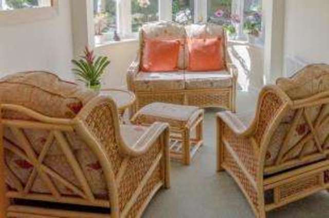  Image of 5 bedroom Detached house for sale in Arundel Gardens Rayleigh SS6 at Rayleigh Essex Rayleigh, SS6 9GS