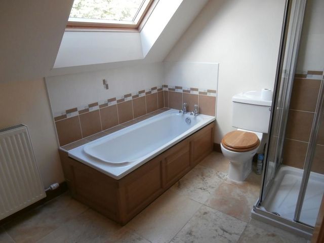  Image of 5 bedroom Detached house to rent in Lower Balmacaan Lower Balmacaan Drumnadrochit Inverness IV63 at Drumnadrochit Highland Highland, IV63 6XS