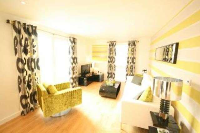  Image of 2 bedroom Flat to rent in Railway Terrace Slough SL2 at Railway Terrace  Slough, SL2 5BY