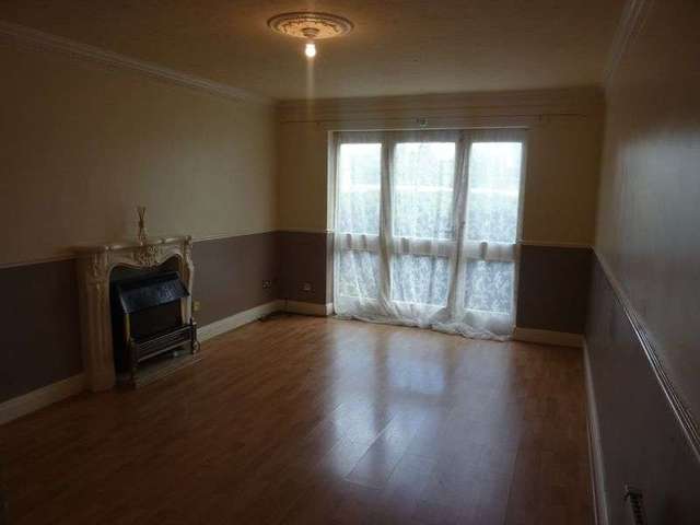  Image of 2 bedroom Terraced house to rent in Rockingham Close Bloxwich Walsall WS3 at Rockingham Close  Walsall, WS3 2JB