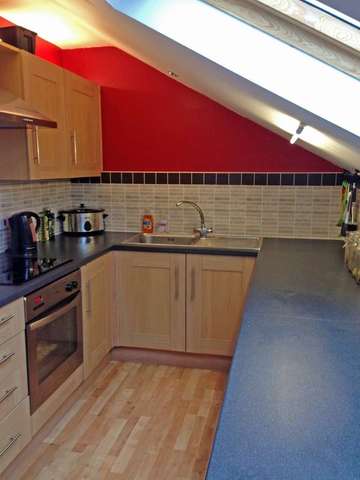  Image of 2 bedroom Flat to rent in Brookdale Avenue Ossett WF5 at Brookdale Avenue Ossett Ossett, WF5 9QX
