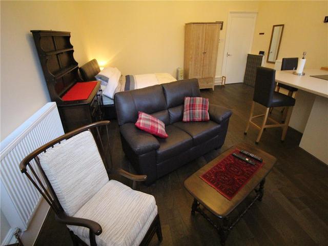  Image of 1 bedroom Flat to rent in Royal Circus Edinburgh EH3 at New Town Edinburgh Edinburgh, EH3 6SR
