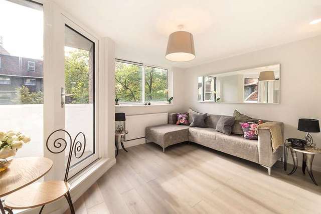  Image of 3 bedroom Flat for sale in Dartmouth Close London W11 at Talbot Road Notting Hill Notting Hill, W11 1DS