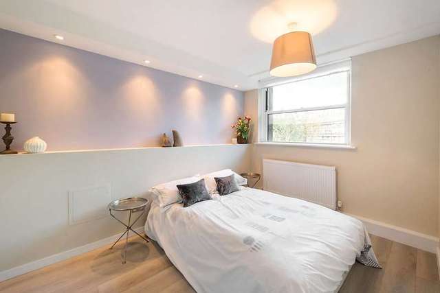  Image of 3 bedroom Flat for sale in Dartmouth Close London W11 at Talbot Road Notting Hill Notting Hill, W11 1DS