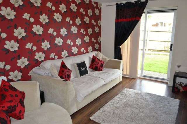  Image of 3 bedroom Terraced house to rent in Sandburrows Walk Bristol BS13 at Sandburrows Walk  Bristol, BS13 8ED