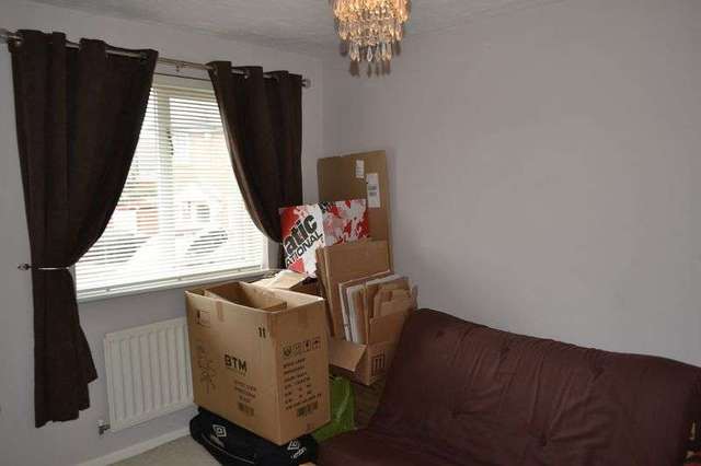  Image of 3 bedroom Terraced house to rent in Sandburrows Walk Bristol BS13 at Sandburrows Walk  Bristol, BS13 8ED
