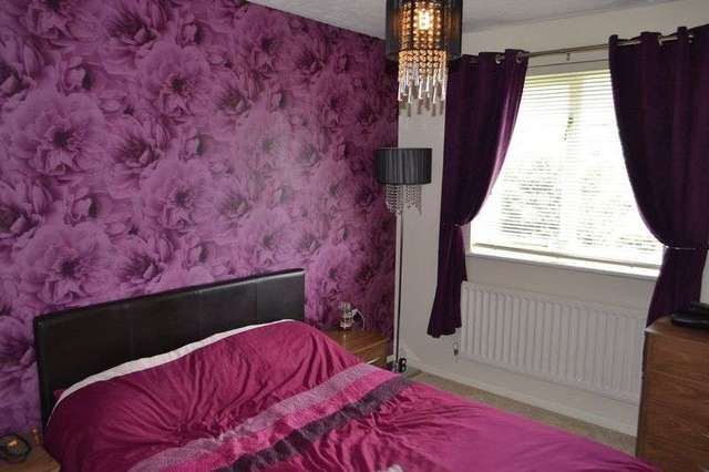  Image of 3 bedroom Terraced house to rent in Sandburrows Walk Bristol BS13 at Sandburrows Walk  Bristol, BS13 8ED