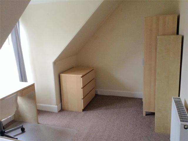  Image of 4 bedroom Flat to rent in Seafield Road Dundee DD1 at West End Dundee Dundee, DD1 4NW
