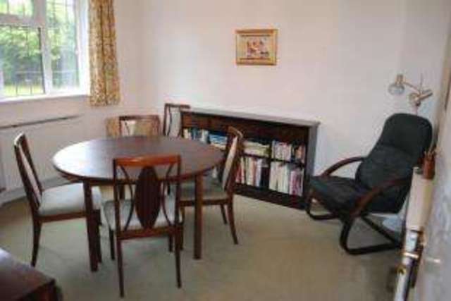  Image of 2 bedroom Bungalow for sale in Send Hill Send Woking GU23 at Send Woking Send, GU23 7HR